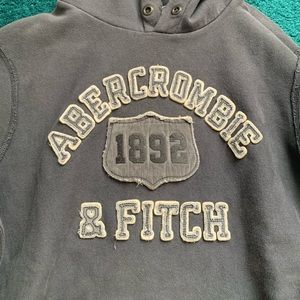 Abercrombie & Fitch men’s sweatshirt